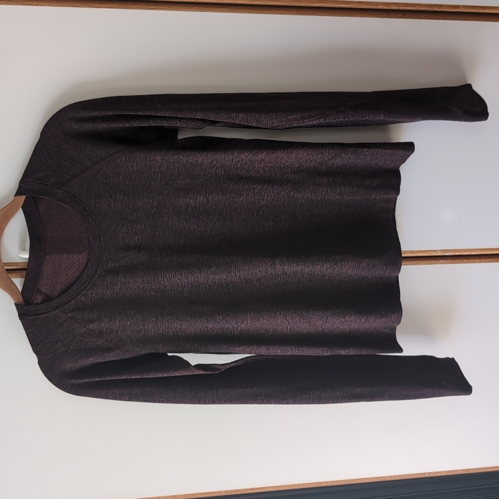 NWOT Lululemon Swiftly Tech Long Sleeve Shirt Smoky Red / Black 6